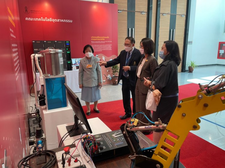 ต้อนรับคณะรัฐมนตรีกระทรวงศึกษาธิการ — 9 พฤษภาคม 2025 — สถาบันเทคโนโลยีจิตรลดา CDTI