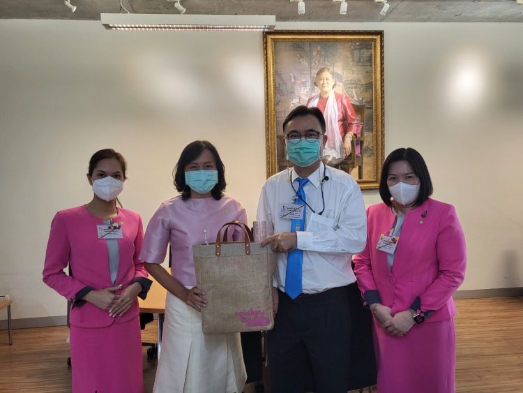 มอบของขวัญสวัสดีปีใหม่และขอบคุณหน่วยงานต่าง ๆ — 5 พฤษภาคม 2025 — สถาบันเทคโนโลยีจิตรลดา CDTI