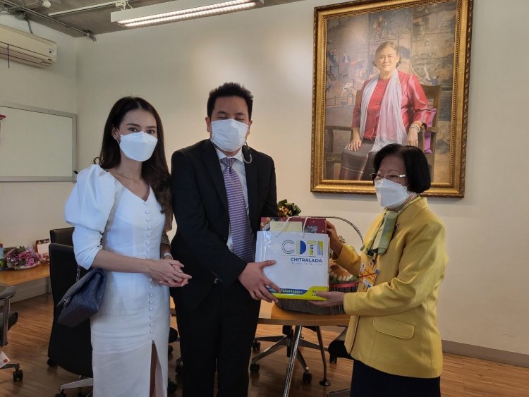 มอบของขวัญสวัสดีปีใหม่และขอบคุณหน่วยงานต่าง ๆ — 5 พฤษภาคม 2025 — สถาบันเทคโนโลยีจิตรลดา CDTI
