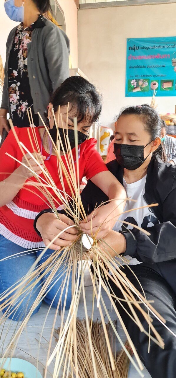 ฝึกทักษะอาชีพจักสานจากคล้า — 9 พฤษภาคม 2025 — สถาบันเทคโนโลยีจิตรลดา CDTI