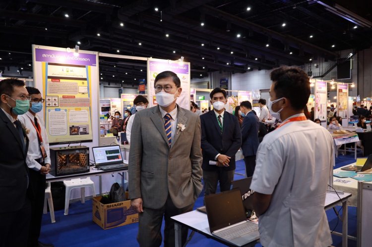 รับรางวัลการวิจัยแห่งชาติฯ — 9 พฤษภาคม 2025 — สถาบันเทคโนโลยีจิตรลดา CDTI