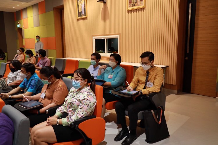 ประชุมอาจารย์และครู อาจารย์ที่ปรึกษา — 9 พฤษภาคม 2025 — สถาบันเทคโนโลยีจิตรลดา CDTI