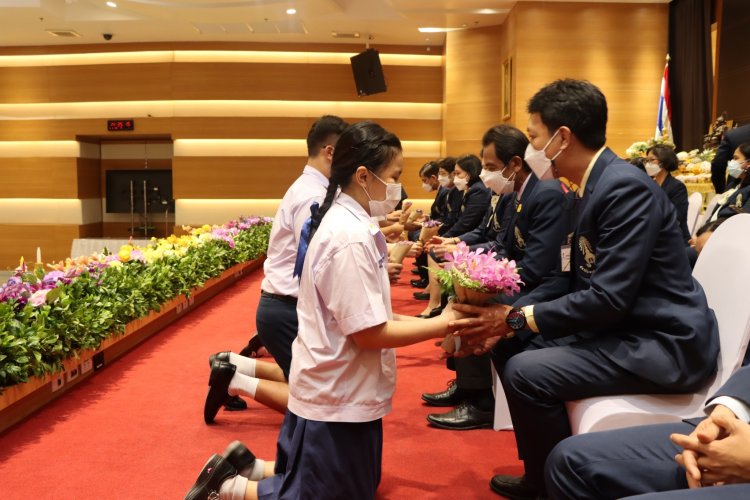 พิธีไหว้ครู โรงเรียนจิตรลดาวิชาชีพ สถาบันเทคโนโลยีจิตรลดา ประจำปีการศึกษา 2564 — 9 พฤษภาคม 2025 — สถาบันเทคโนโลยีจิตรลดา CDTI