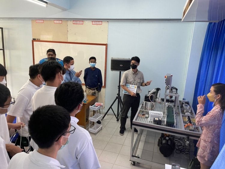 ศึกษาดูงานสาขาวิชาเทคโนโลยีระบบสมองกลฝังตัว ศูนย์ Trainning Thai PLC Center — 5 พฤษภาคม 2025 — สถาบันเทคโนโลยีจิตรลดา CDTI