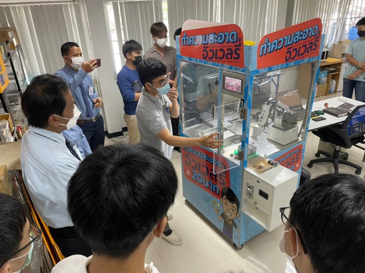 ศึกษาดูงานสาขาวิชาเทคโนโลยีระบบสมองกลฝังตัว ศูนย์ Trainning Thai PLC Center — 5 พฤษภาคม 2025 — สถาบันเทคโนโลยีจิตรลดา CDTI