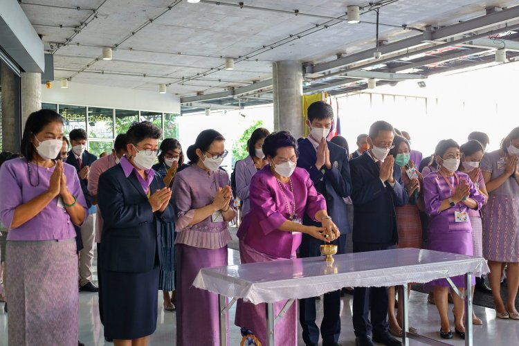 ​​​​​​​ถวายพระพรชัยมงคลสมเด็จพระนางเจ้าสุทิดา พัชรสุธาพิมลลักษณ พระบรมราชินี — 5 พฤษภาคม 2025 — สถาบันเทคโนโลยีจิตรลดา CDTI