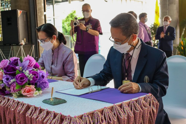 ​​​​​​​ถวายพระพรชัยมงคลสมเด็จพระนางเจ้าสุทิดา พัชรสุธาพิมลลักษณ พระบรมราชินี — 5 พฤษภาคม 2025 — สถาบันเทคโนโลยีจิตรลดา CDTI
