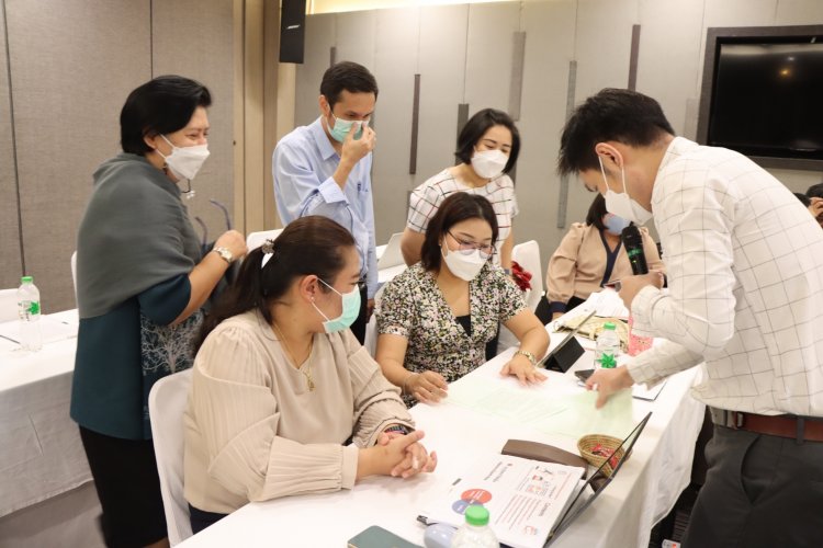 CDV จัดการอบรม “การเขียนงานวิจัยเพื่อขอตำแหน่งทางวิชาการสำหรับครูวิชาชีพ” — 6 พฤษภาคม 2025 — สถาบันเทคโนโลยีจิตรลดา CDTI