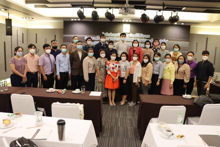CDV จัดการอบรม “การเขียนงานวิจัยเพื่อขอตำแหน่งทางวิชาการสำหรับครูวิชาชีพ” — 6 พฤษภาคม 2025 — สถาบันเทคโนโลยีจิตรลดา CDTI