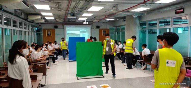 สาขาเทคโนโลยีระบบสมองกลฝังตัว จัดระบบการเรียนรู้ในรูปแบบของการบูรณาการความรู้ในกลุ่มของ STEM — 5 พฤษภาคม 2025 — สถาบันเทคโนโลยีจิตรลดา CDTI