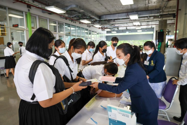 ปฐมนิเทศนักศึกษาใหม่ ระดับปริญญาตรี ประจำปีการศึกษา 2565 — 5 พฤษภาคม 2025 — สถาบันเทคโนโลยีจิตรลดา CDTI
