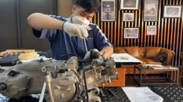 นักศึกษา CDTI ที่ได้รับวุฒิบัตรรับรอง มาตรฐานเยอรมัน BMW Service Apprentice Program — 4 พฤษภาคม 2025 — สถาบันเทคโนโลยีจิตรลดา CDTI