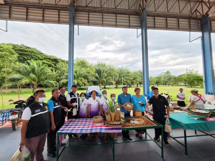 เปิดโครงการขับเคลื่อนเศรษฐกิจฐานรากหลังสถานการณ์โควิด 19 — 23 เมษายน 2025 — สถาบันเทคโนโลยีจิตรลดา CDTI