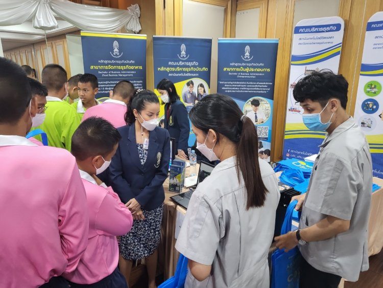 แนะแนวการศึกษาต่อวชิราวุธวิทยาลัย — 1 พฤษภาคม 2025 — สถาบันเทคโนโลยีจิตรลดา CDTI