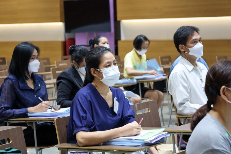 ปฐมนิเทศหลักสูตรประกาศนียบัตรพนักงานให้การดูแล — 2 พฤษภาคม 2025 — สถาบันเทคโนโลยีจิตรลดา CDTI