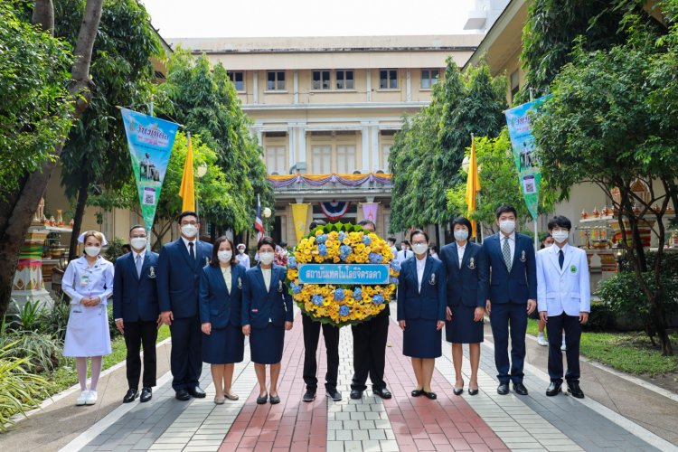 วางพวงมาลาเนื่องในวันมหิดล — 2 พฤษภาคม 2025 — สถาบันเทคโนโลยีจิตรลดา CDTI