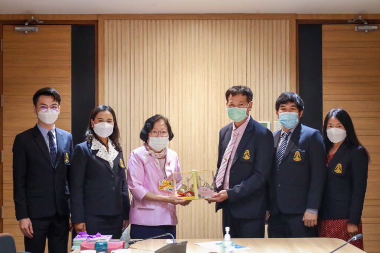 ต้อนรับคณะผู้บริหารโรงเรียนสิงห์สมุทร จ.ชลบุรี — 3 พฤษภาคม 2025 — สถาบันเทคโนโลยีจิตรลดา CDTI