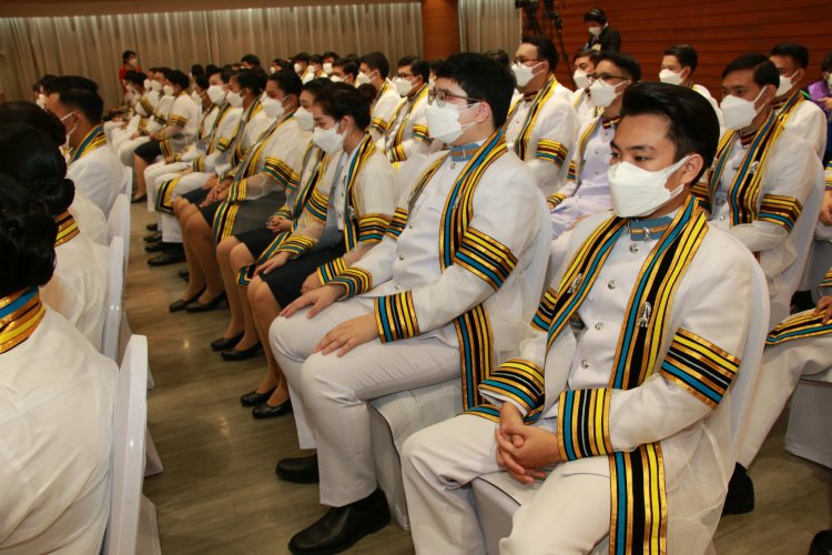พิธีพระราชทานปริญญาบัตร สถาบันเทคโนโลยีจิตรลดา ประจำปีการศึกษา 2564 — 2 พฤษภาคม 2025 — สถาบันเทคโนโลยีจิตรลดา CDTI