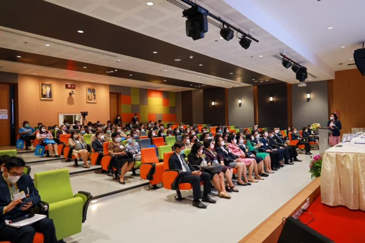 สจด. จับมือโรงเรียนเครือข่าย 17 แห่ง — 8 พฤษภาคม 2025 — สถาบันเทคโนโลยีจิตรลดา CDTI