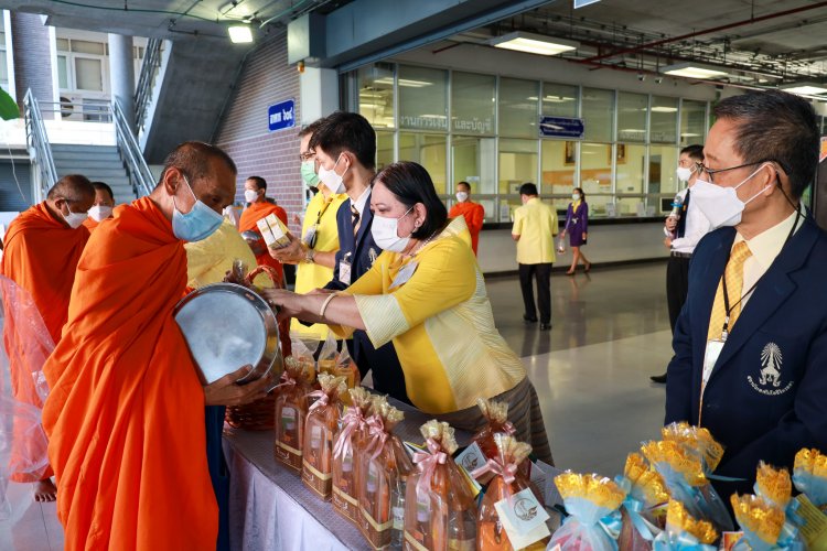 พิธีบำเพ็ญกุศลสำนึกในพระมหากรุณาธิคุณ เนื่องในวันคล้ายวันพระบรมราชสมภพ — 9 พฤษภาคม 2025 — สถาบันเทคโนโลยีจิตรลดา CDTI