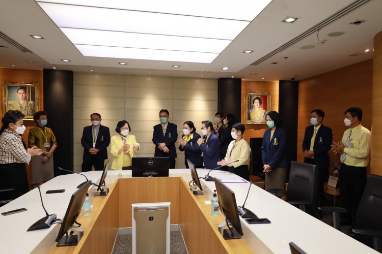 ร่วมแสดงความยินดีอธิการบดีรับประทานปริญญาดุษฎีบัณฑิตกิตติมศักดิ์ — 9 พฤษภาคม 2025 — สถาบันเทคโนโลยีจิตรลดา CDTI