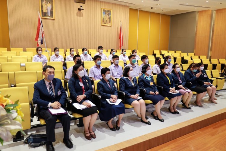 พิธีจบการศึกษานักเรียนหลักสูตรระยะสั้นโครงการ “ห้องเรียนเส้นทางสายไหม” — 5 พฤษภาคม 2025 — สถาบันเทคโนโลยีจิตรลดา CDTI