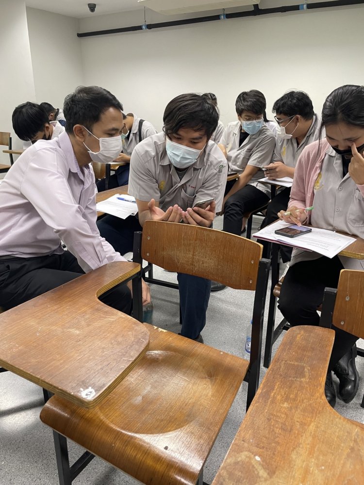 อบรมการเขียนบทคัดย่อภาษาอังกฤษ — 9 พฤษภาคม 2025 — สถาบันเทคโนโลยีจิตรลดา CDTI