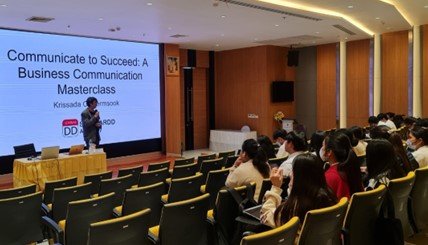 คิดยอด สื่อสารเยี่ยม ต้องนักศึกษาจิตรลดา — 4 พฤษภาคม 2025 — สถาบันเทคโนโลยีจิตรลดา CDTI