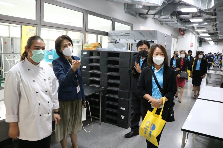 ยินดีต้อนรับคณะศึกษาดูงาน — 4 พฤษภาคม 2025 — สถาบันเทคโนโลยีจิตรลดา CDTI
