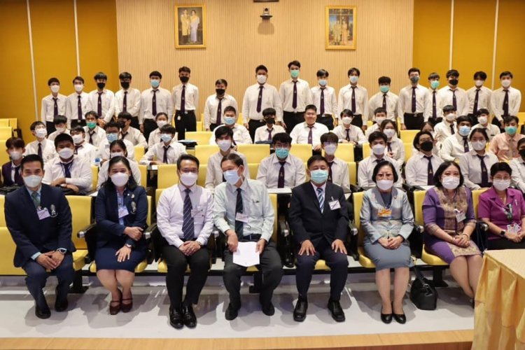 ปฐมนิเทศนักศึกษาระดับ ปวส. ก่อนฝึกอาชีพการปฏิบัติงานวิชาชีพ — 9 พฤษภาคม 2025 — สถาบันเทคโนโลยีจิตรลดา CDTI