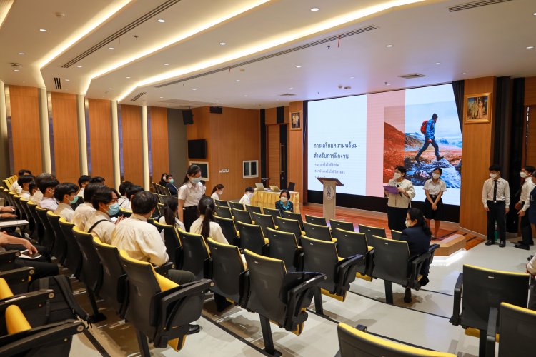 ปฐมนิเทศนักศึกษา คณะเทคโนโลยีดิจิทัล — 9 พฤษภาคม 2025 — สถาบันเทคโนโลยีจิตรลดา CDTI