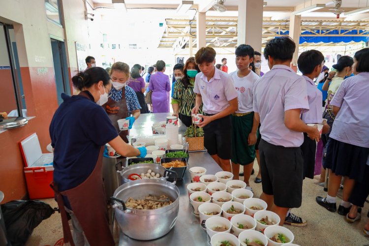 กิจกรรมจิตอาสา — 8 พฤษภาคม 2025 — สถาบันเทคโนโลยีจิตรลดา CDTI