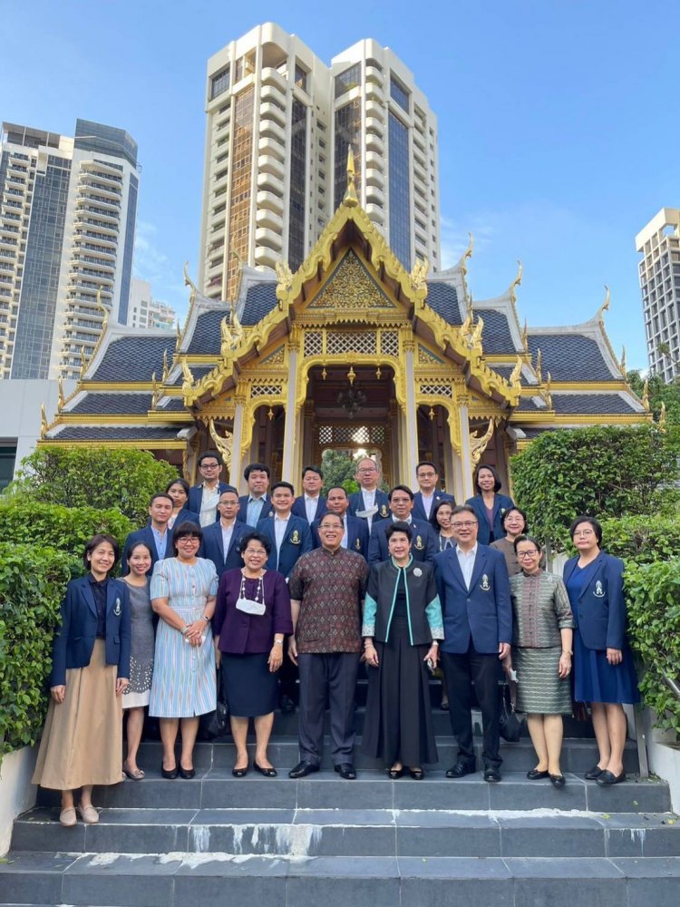 เข้าพบทูตไทยในสิงคโปร์ — 8 พฤษภาคม 2025 — สถาบันเทคโนโลยีจิตรลดา CDTI