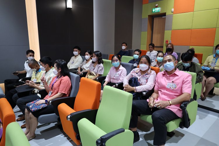 อธิการบดีพบครูและเจ้าหน้าที่ โรงเรียนจิตรลดาวิชาชีพ — 6 พฤษภาคม 2025 — สถาบันเทคโนโลยีจิตรลดา CDTI