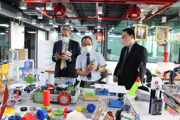 หารือความร่วมมือทางวิชาการ และเยี่ยมชม CDTI  — 2 พฤษภาคม 2025 — สถาบันเทคโนโลยีจิตรลดา CDTI