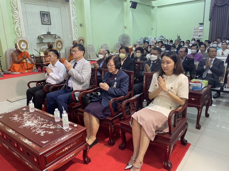 ร่วมพิธีสวดพระอภิธรรมมารดา ศ.ดร.นพ.พงษ์รักษ์ ศรีบัณฑิตมงคล — 1 พฤษภาคม 2025 — สถาบันเทคโนโลยีจิตรลดา CDTI