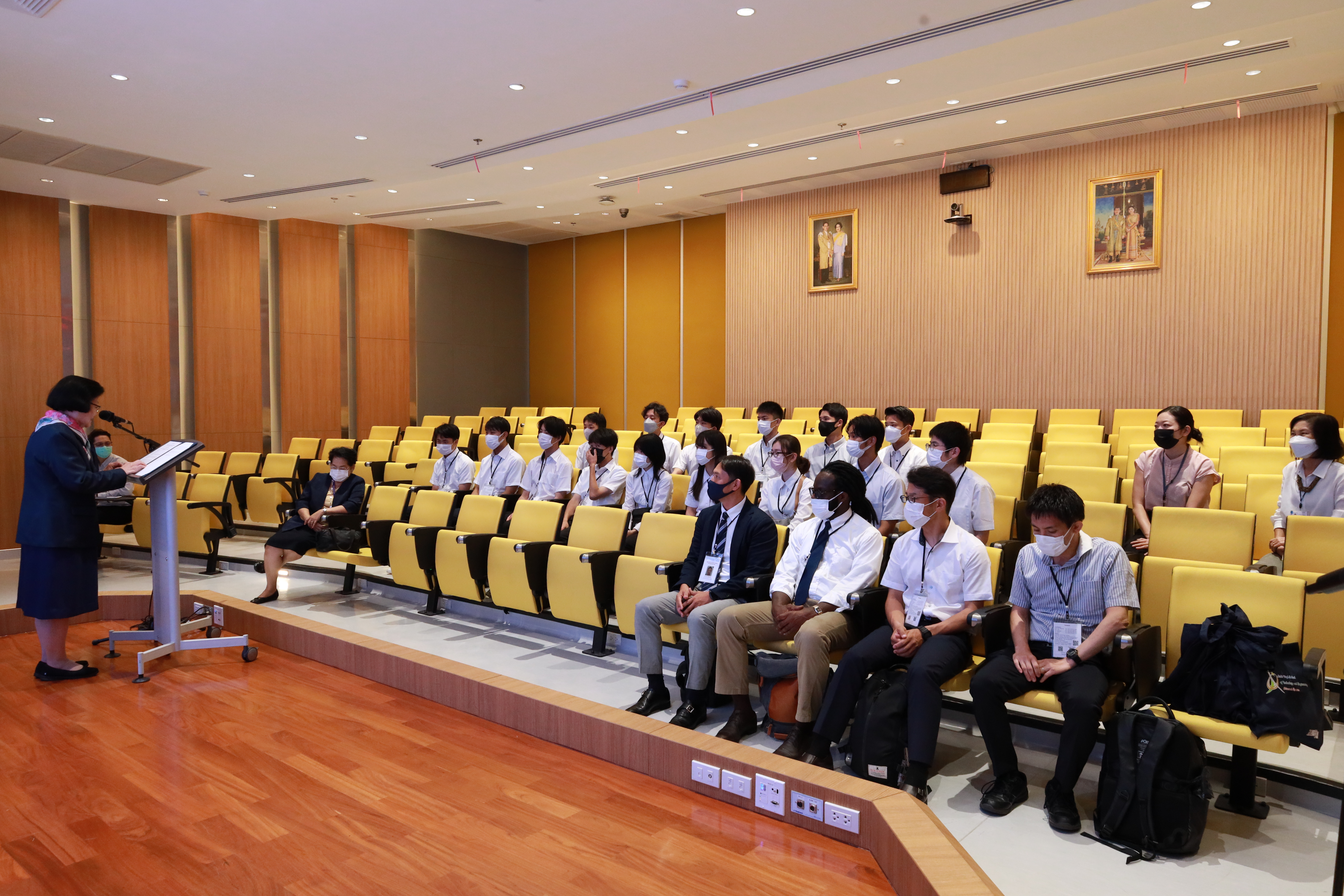 ต้อนรับอาจารย์และนักศึกษา จาก Aichi High School of Technology and Engineering (AHSTE) Advanced Course — 2 พฤษภาคม 2025 — สถาบันเทคโนโลยีจิตรลดา CDTI