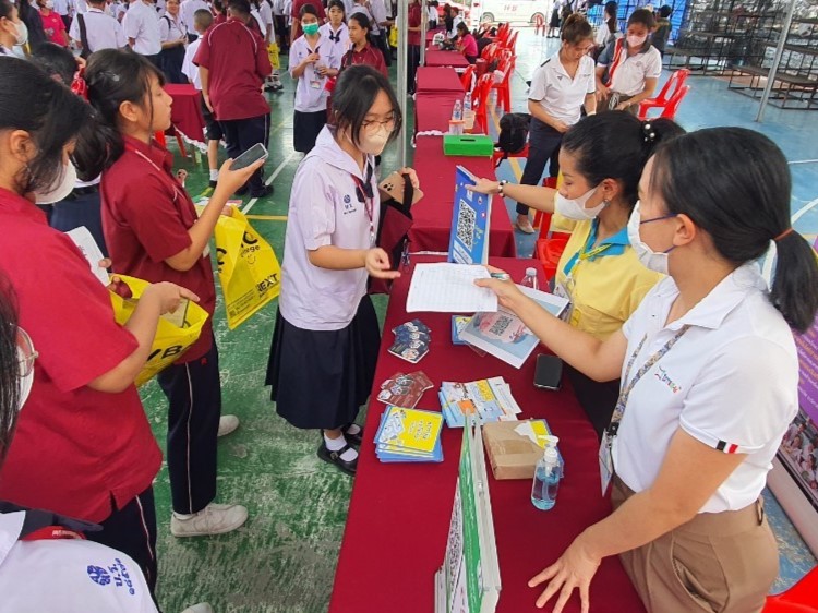 แนะแนวการศึกษาต่อโรงเรียนนวมินทราชินูทิศ เบญจมราชาลัย — 2 พฤษภาคม 2025 — สถาบันเทคโนโลยีจิตรลดา CDTI