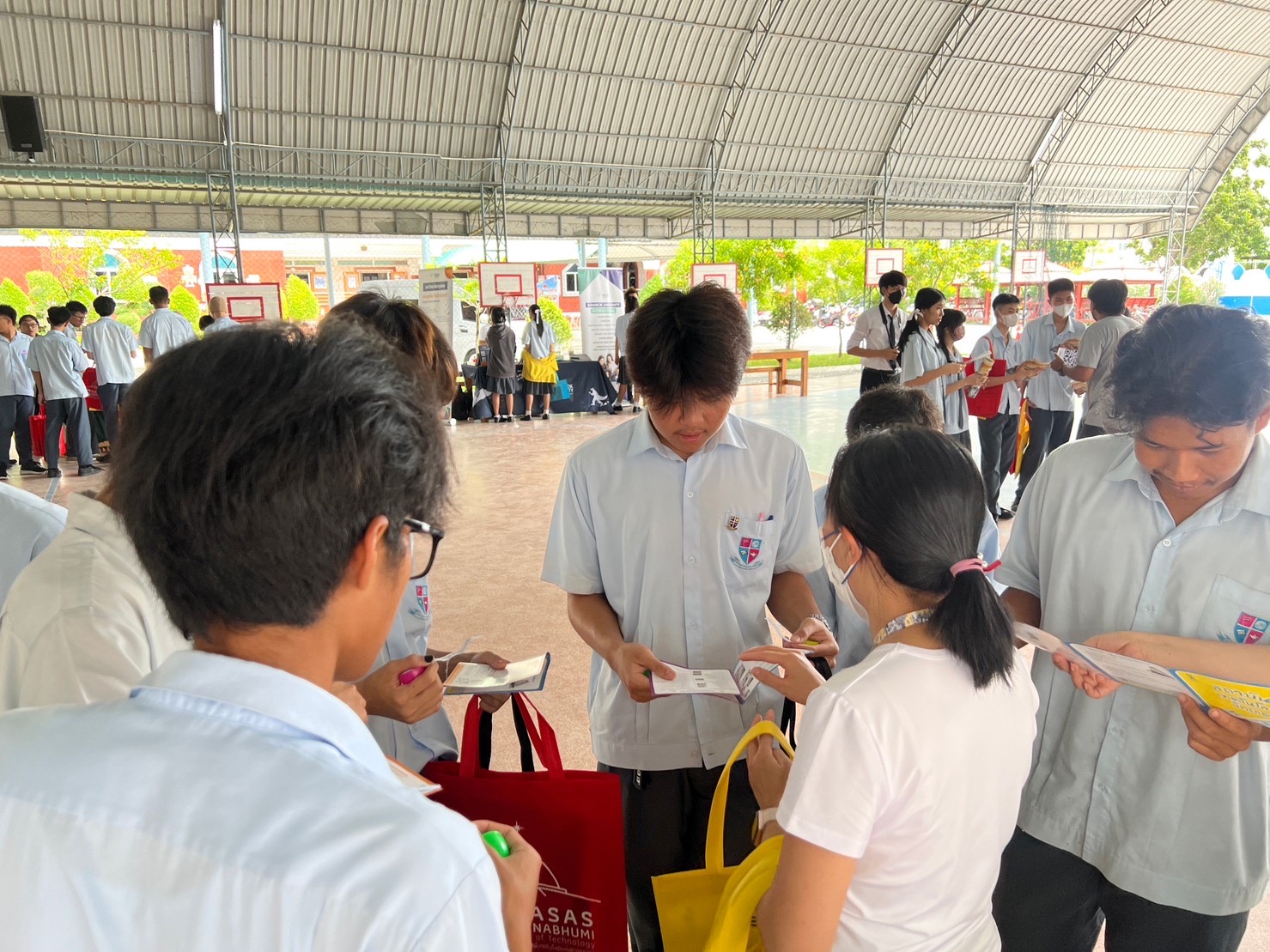 แนะแนวการศึกษาต่อโรงเรียนสารสาสน์วิเทศ สมุทรปราการ — 2 พฤษภาคม 2025 — สถาบันเทคโนโลยีจิตรลดา CDTI