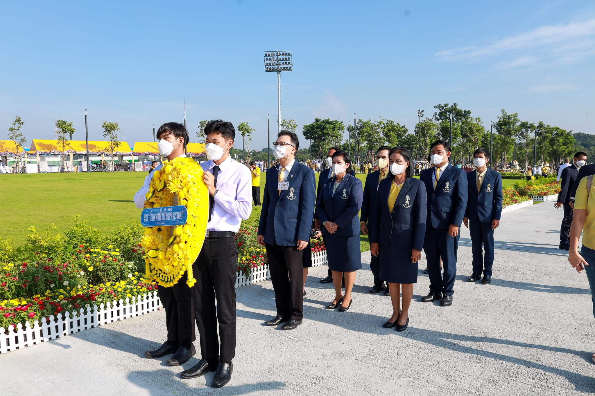 วางพวงมาลาน้อมรำลึกพระมหากรุณาธิคุณ วันนวมินทรมหาราช — 3 พฤษภาคม 2025 — สถาบันเทคโนโลยีจิตรลดา CDTI