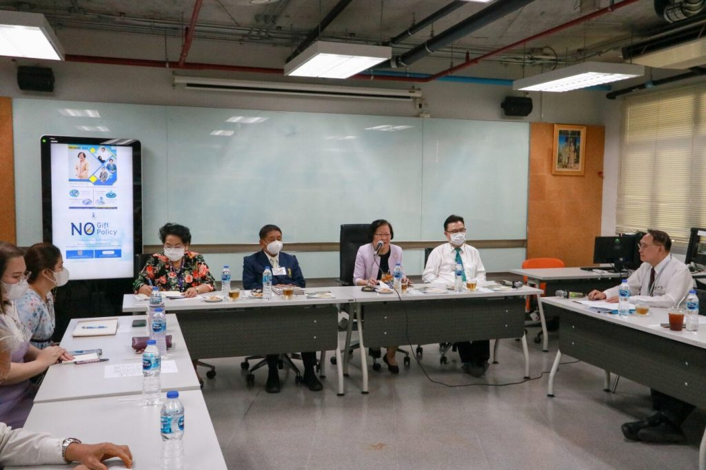 คณะผู้บริหารพบ 4 ส่วนงาน รอบ คณะเทคโนโลยีอุตสาหกรรม — 2 พฤษภาคม 2025 — สถาบันเทคโนโลยีจิตรลดา CDTI