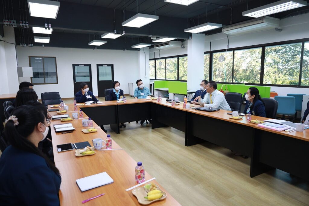 คณะผู้บริหารพบ 4 ส่วนงาน รอบ คณะเทคโนโลยีดิจิทัล — 1 พฤษภาคม 2025 — สถาบันเทคโนโลยีจิตรลดา CDTI