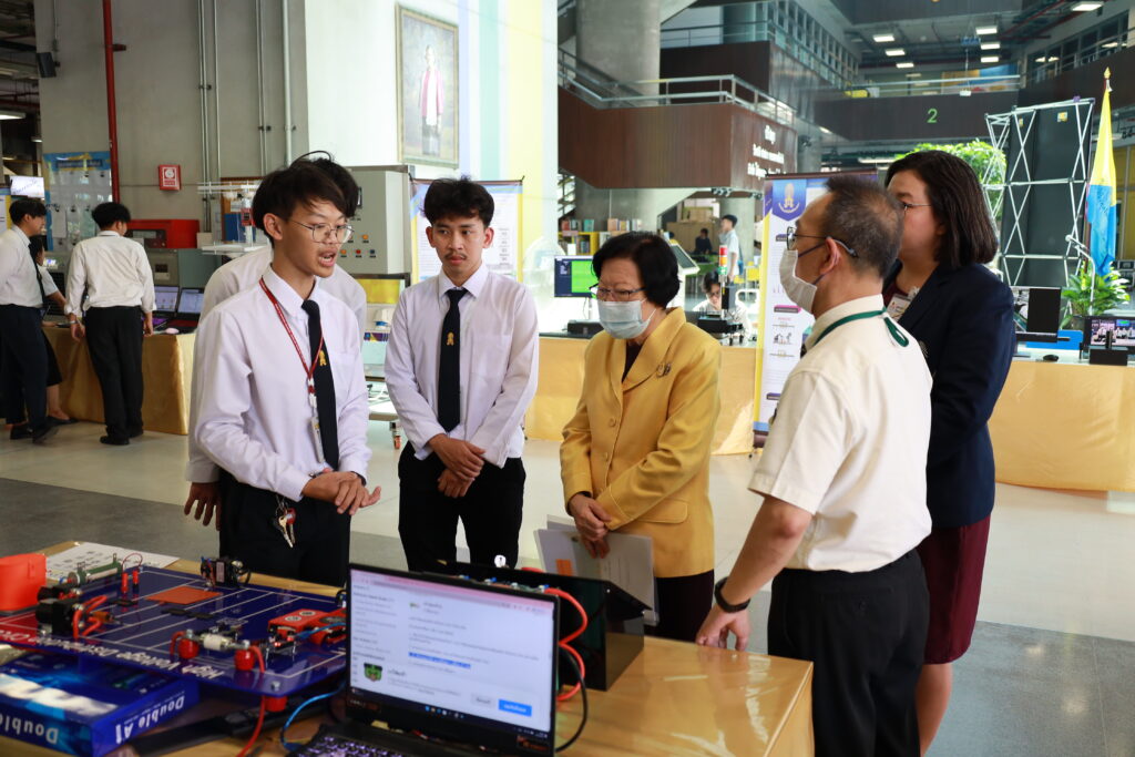 การประกวดโครงงานนักศึกษาเพื่อส่งเสริมการวิจัยสิ่งประดิษฐ์และนวัตกรรม 2566 — 2 พฤษภาคม 2025 — สถาบันเทคโนโลยีจิตรลดา CDTI