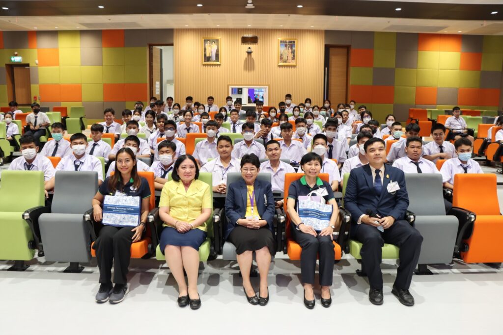 ปฐมนิเทศนักเรียนในสถานประกอบการ ประจำปีการศึกษา 2566 — 2 พฤษภาคม 2025 — สถาบันเทคโนโลยีจิตรลดา CDTI