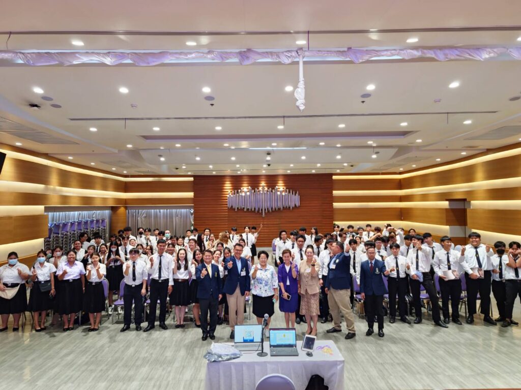 พิธีปัจฉิมนิเทศ นักศึกษาชั้นปีที่ 4 — 1 พฤษภาคม 2025 — สถาบันเทคโนโลยีจิตรลดา CDTI