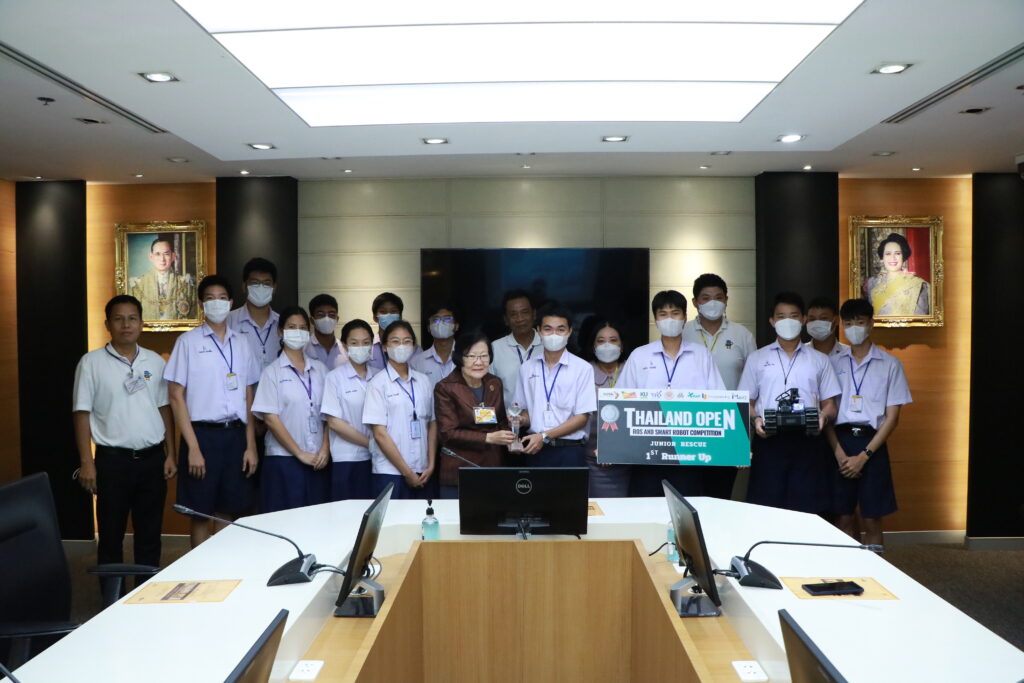 นักเรียน CDTI รายงานผลการแข่งขันหุ่นยนต์ Thailand Open Robotics Competition 2024 — 2 พฤษภาคม 2025 — สถาบันเทคโนโลยีจิตรลดา CDTI
