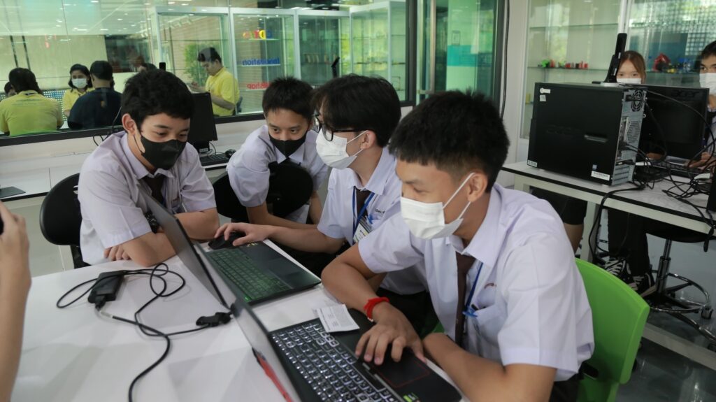CDTI จัดกิจกรรมแลกเปลี่ยนพัฒนาทักษะนักศึกษาด้านวิชาการมุ่งสานสัมพันธ์สร้างสรรค์เทคโนโลยี — 2 พฤษภาคม 2025 — สถาบันเทคโนโลยีจิตรลดา CDTI