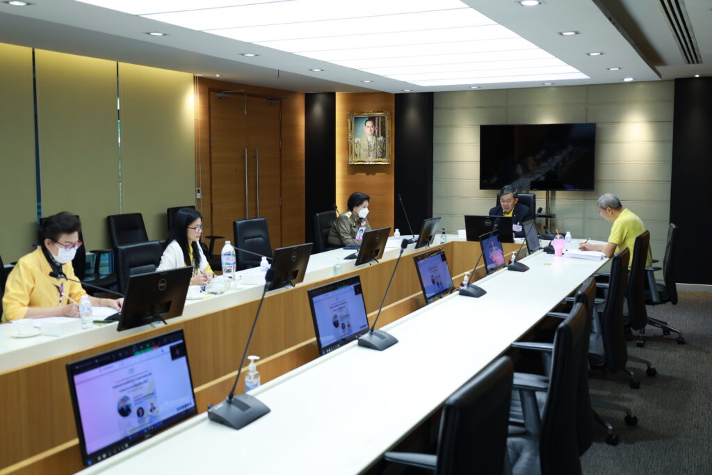คณะกรรมการธรรมาภิบาลและคุณธรรมจริยธรรมสถาบันเทคโนโลยีจิตรลดา — 1 พฤษภาคม 2025 — สถาบันเทคโนโลยีจิตรลดา CDTI