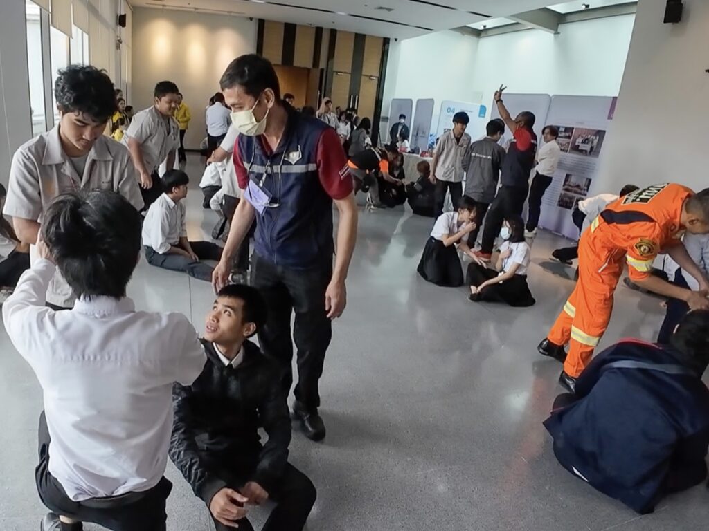 อบรมการดับเพลิงและฝึกซ้อมอพยพหนีไฟ ครั้งที่ 2 — 2 พฤษภาคม 2025 — สถาบันเทคโนโลยีจิตรลดา CDTI