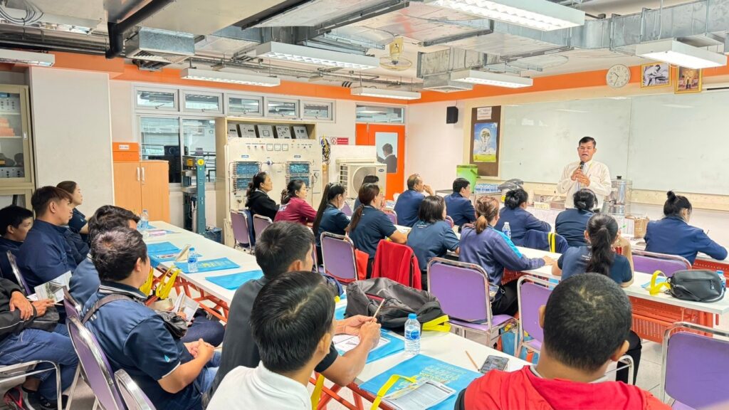 CDTI เปิดโครงการฝึกอบรมภาคปฏิบัติการล้างทำความสะอาดเครื่องปรับอากาศการพาณิชย์ขนาดเล็ก — 22 พฤษภาคม 2025 — สถาบันเทคโนโลยีจิตรลดา CDTI